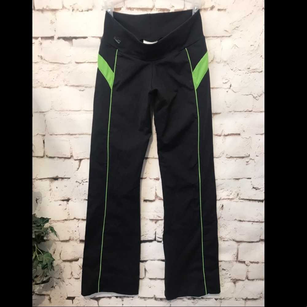 Brasil Sul Flare Workout Pants Medium EUC